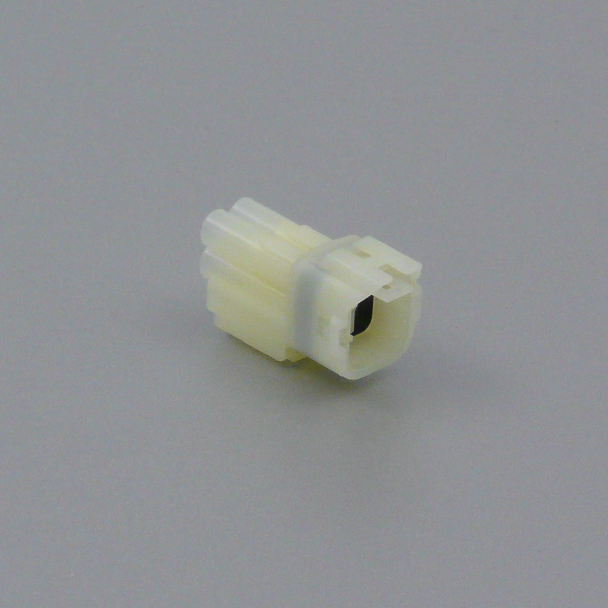 Pouzdro vodotěsného konektoru 2.2 mm, 4 póly - vidlice (samec)