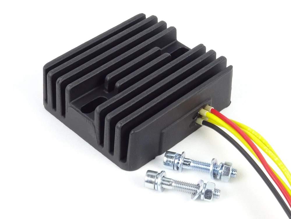 Regulátor dobíjení 40 A, 5 vývodů